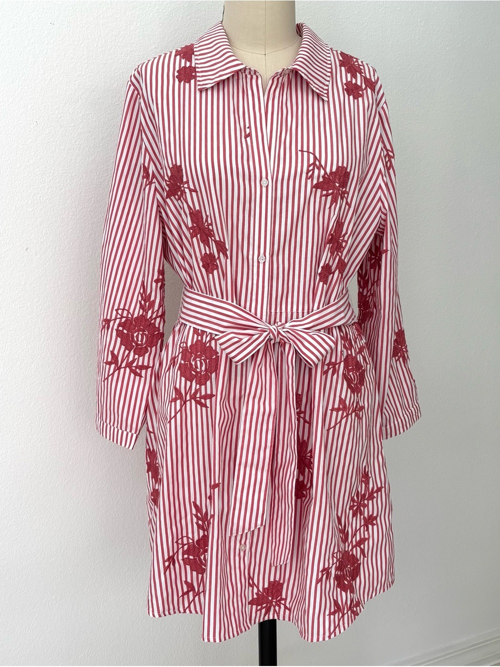 David by David Basso Embroidered Tunic NWOT Red White Stripe Belted Couture L